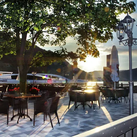 Rheinkoenig Отель