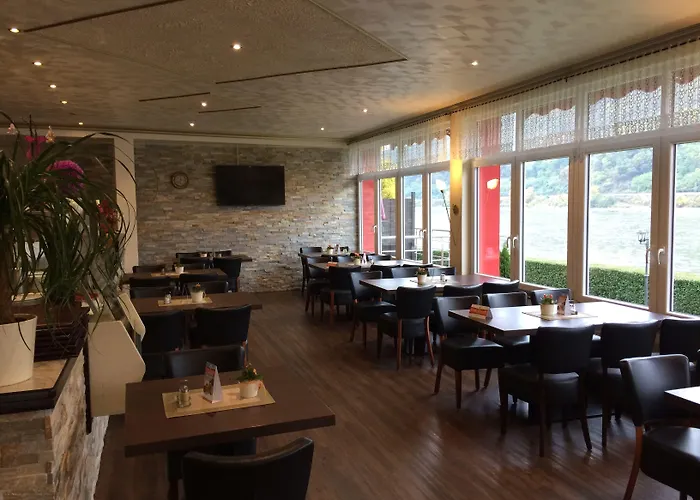 Rheinkoenig Hotel 3*